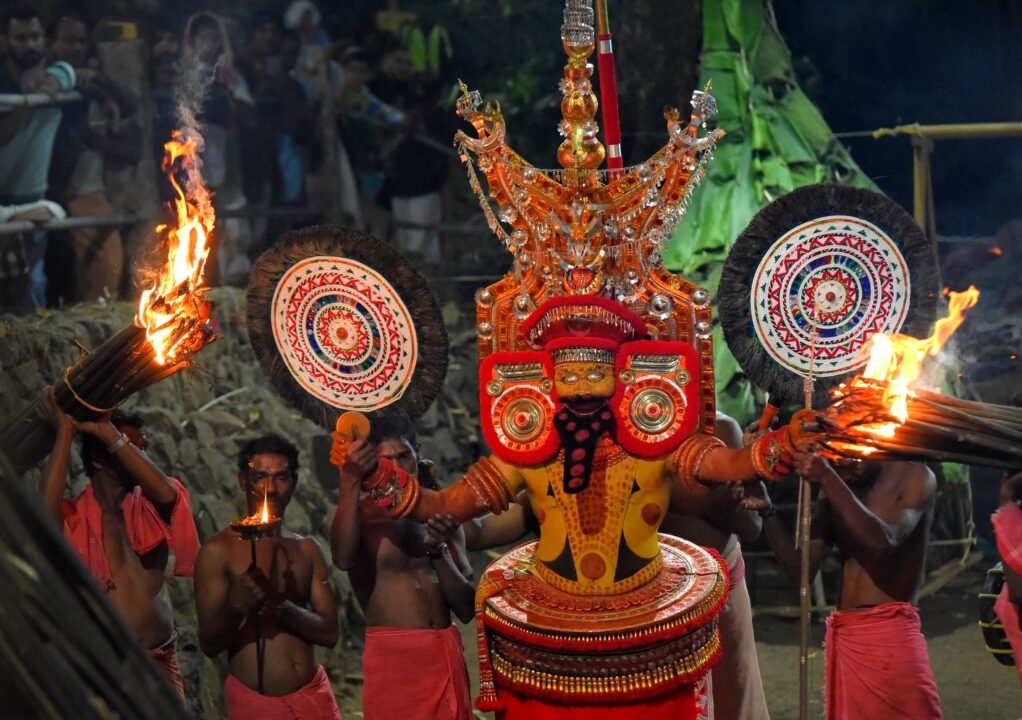 Kunnathoor Padi – A Powerful Folk Deity Worship Experience Near Nesma Palace Hotel