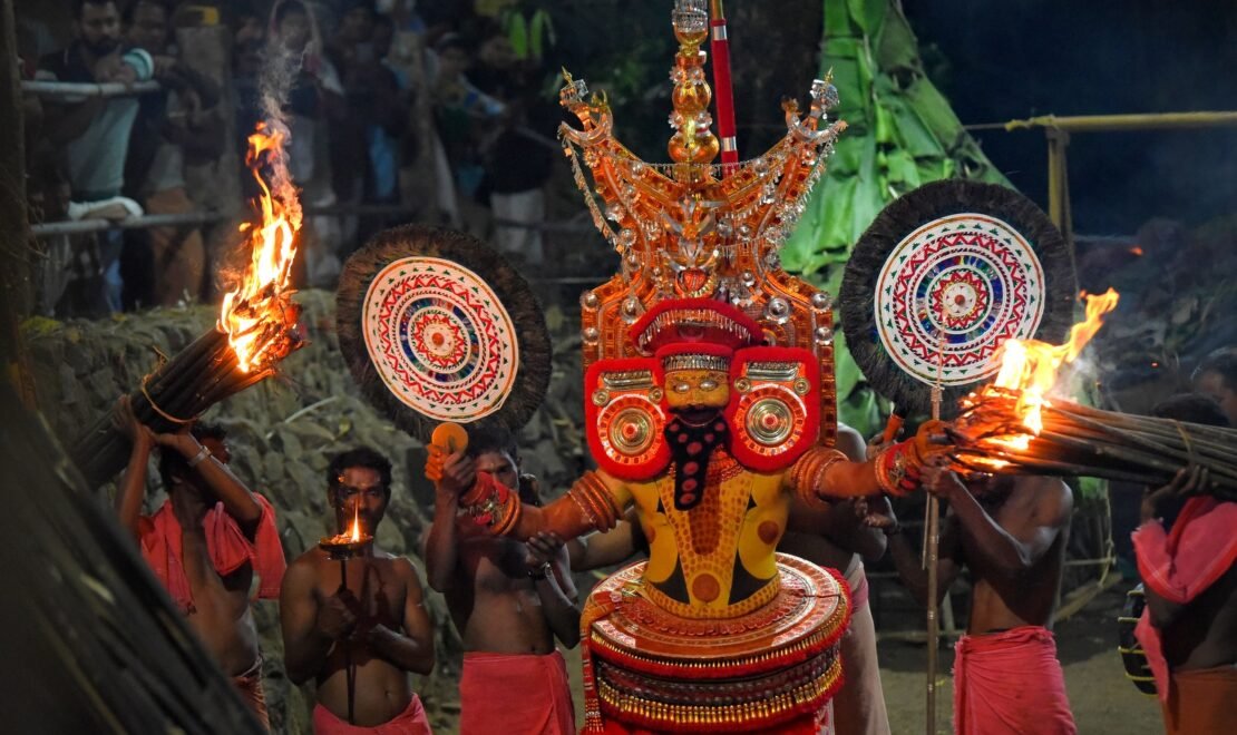 Kunnathoor Padi – A Powerful Folk Deity Worship Experience Near Nesma Palace Hotel